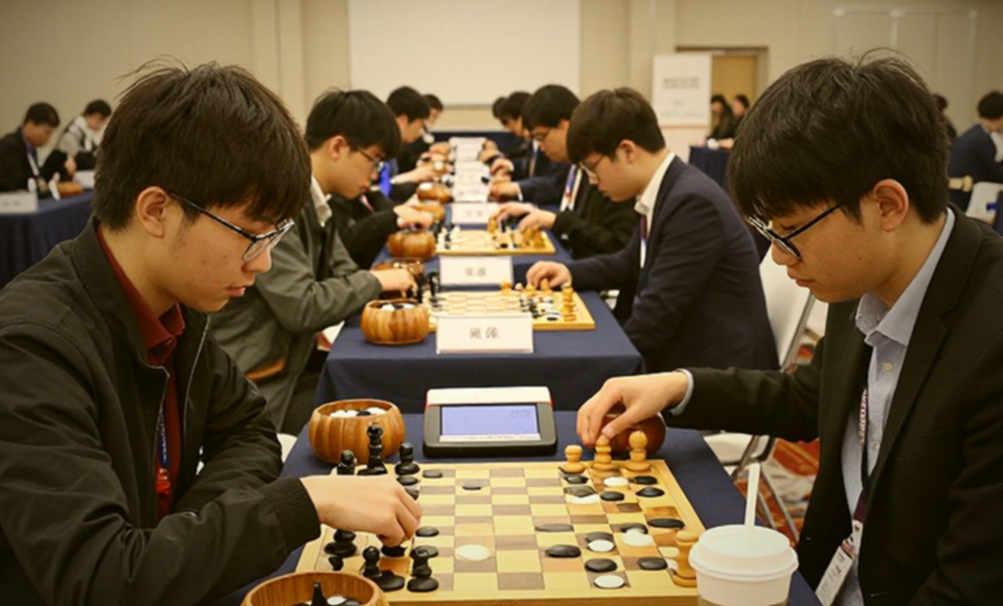 Chủ tịch FIDE không tên Turlov: một tiêu đề sai và ván cờ không có người chơi